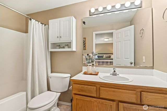 25700 46th Avenue NE, Arlington, WA 98223