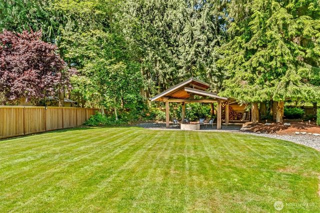 25700 46th Avenue NE, Arlington, WA 98223