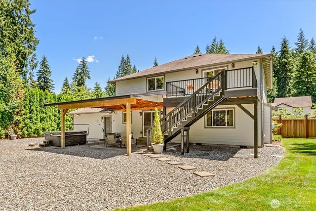 25700 46th Avenue NE, Arlington, WA 98223