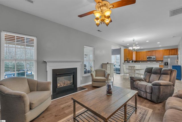 236 Garfield Lane, Simpsonville, SC 29681