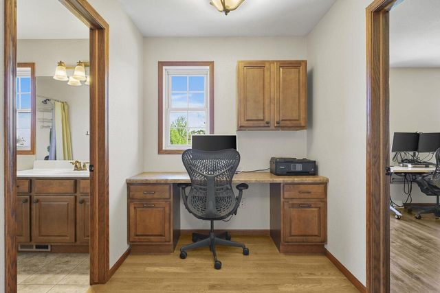 245 Stone Bridge Circle, Deerfield, WI 53531