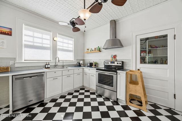 2343 DELLWOOD Avenue, Jacksonville, FL 32204