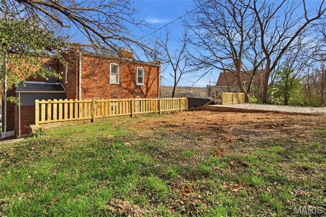 508 S 2nd Street, De Soto, MO 63020