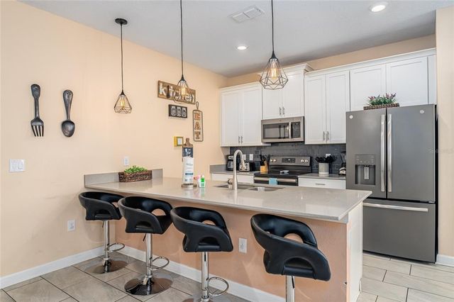 4800 MEMORIES LANE, Kissimmee, FL 34746