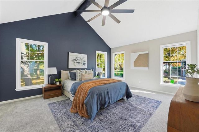 7904 Rosehill Road, Lenexa, KS 66215