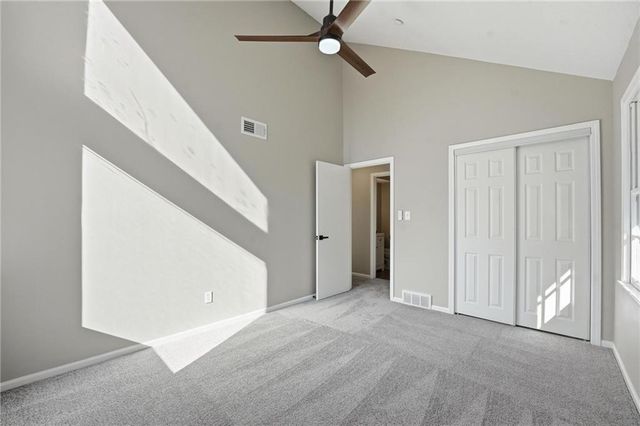 7904 Rosehill Road, Lenexa, KS 66215