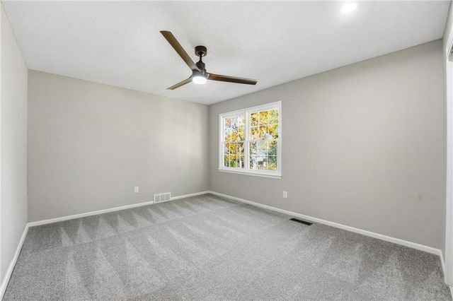 7904 Rosehill Road, Lenexa, KS 66215