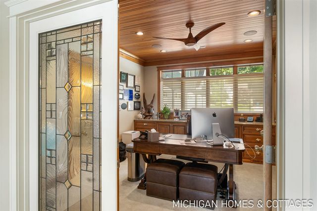 229 Norwood Avenue, Holland, MI 49424