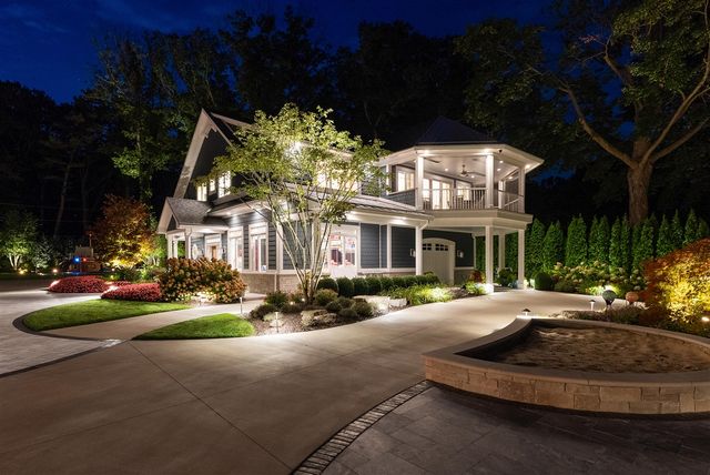 229 Norwood Avenue, Holland, MI 49424