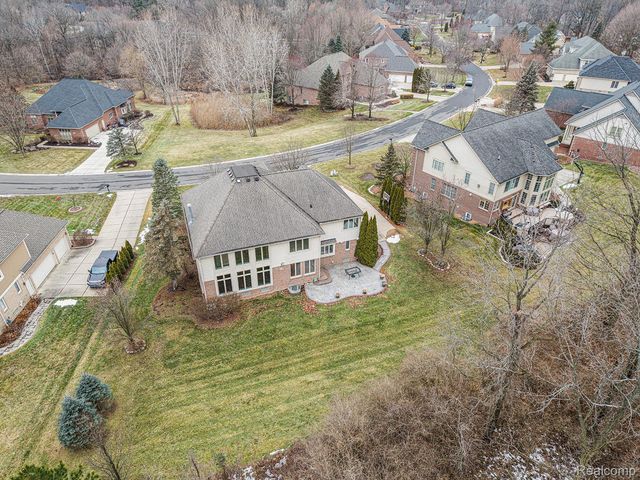 7586 Haverhill Lane, Canton Charter Township, MI 48187