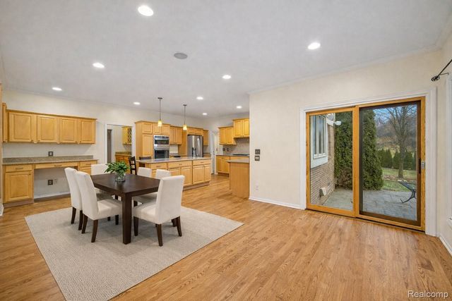 7586 Haverhill Lane, Canton Charter Township, MI 48187