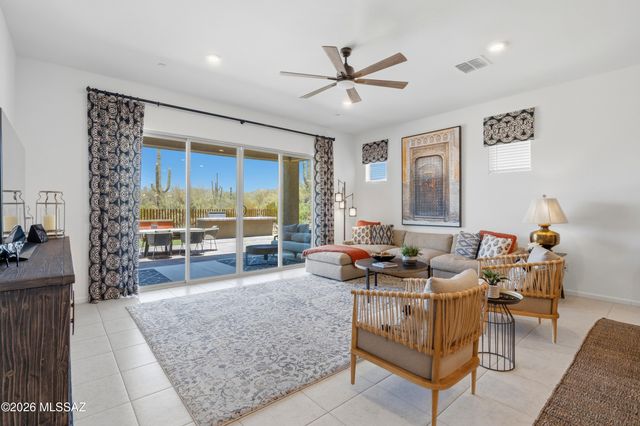 6570 W Winding Knoll Place, Marana, AZ 85658