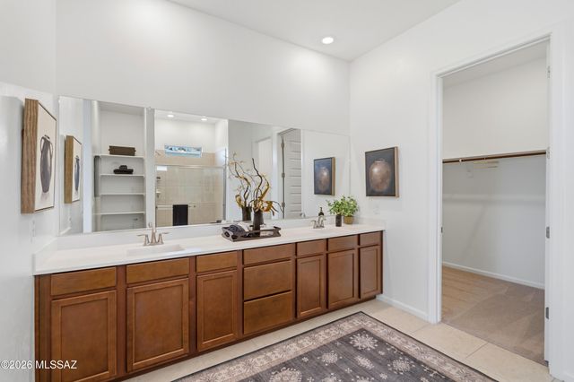 6570 W Winding Knoll Place, Marana, AZ 85658