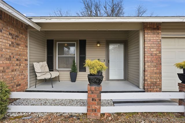 3009 S Ash Avenue, Broken Arrow, OK 74012