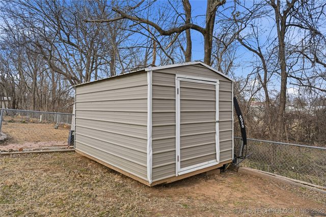 3009 S Ash Avenue, Broken Arrow, OK 74012