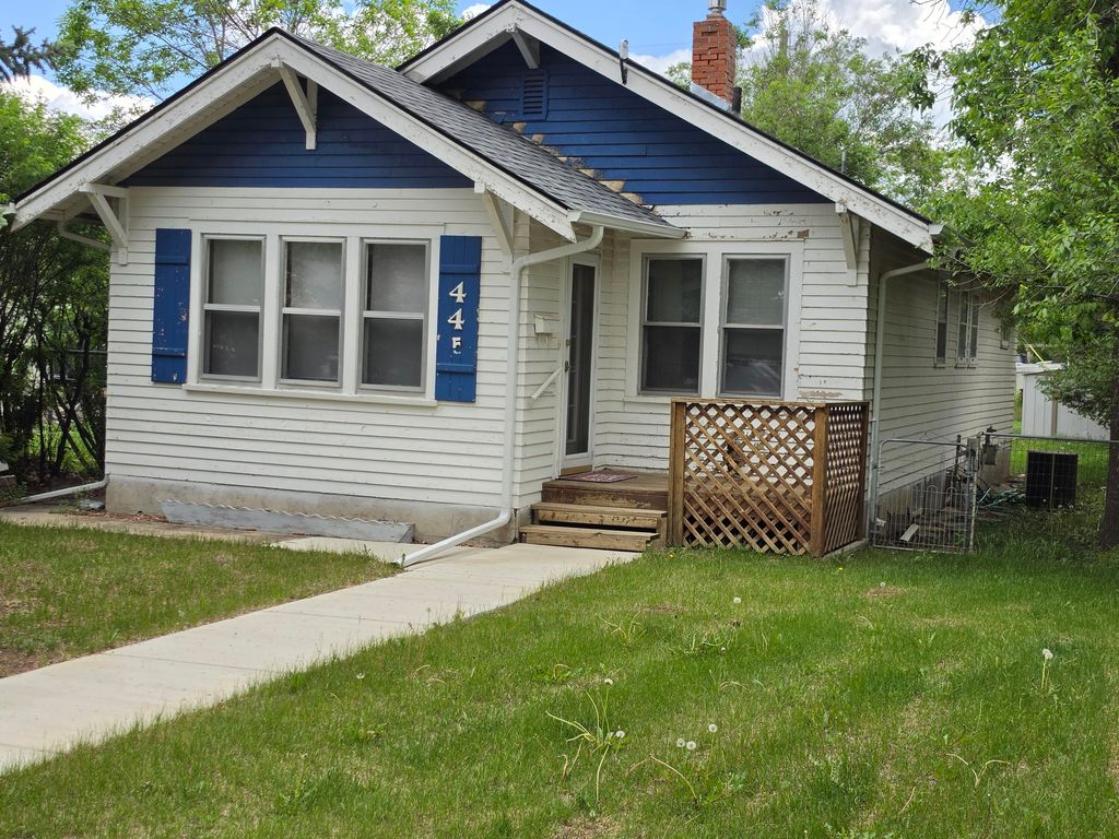 445 10th AVE, Havre, MT 59501