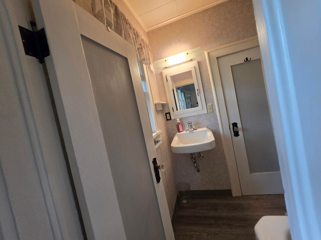 445 10th AVE, Havre, MT 59501 photo 14