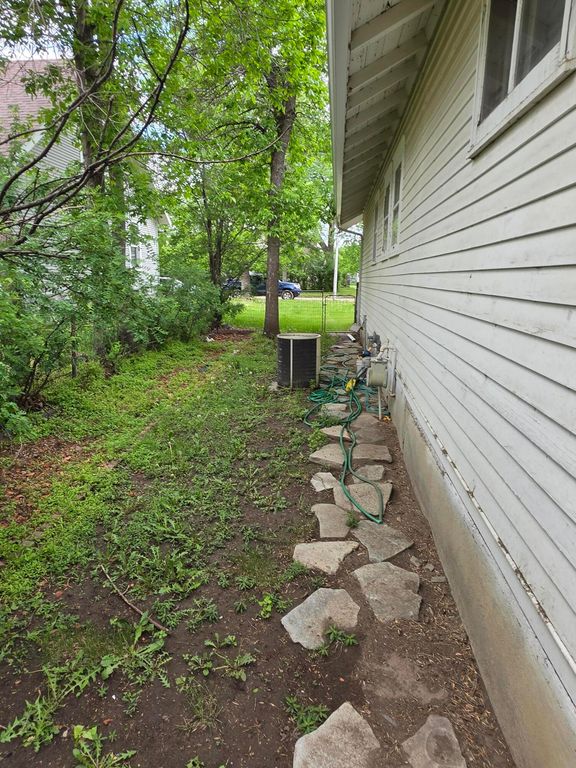 445 10th AVE, Havre, MT 59501 photo 24