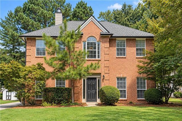 10950 Pinehigh Drive, Alpharetta, GA 30022