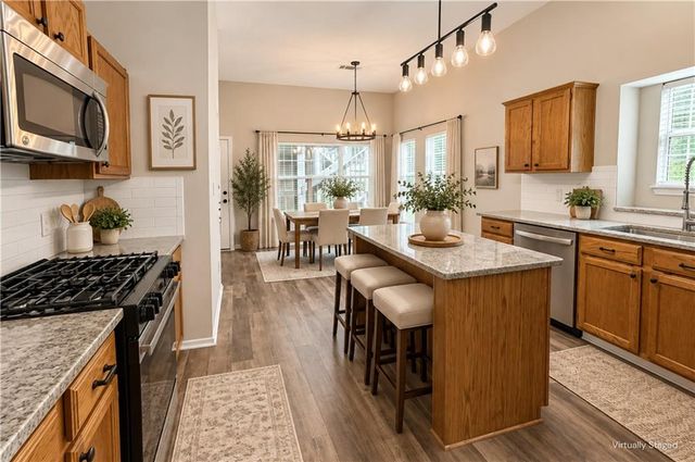 10950 Pinehigh Drive, Alpharetta, GA 30022