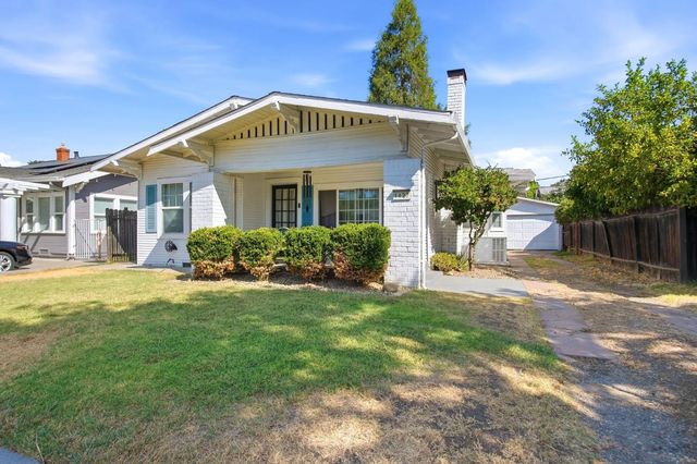 1427 W Willow St, Stockton, CA 95203