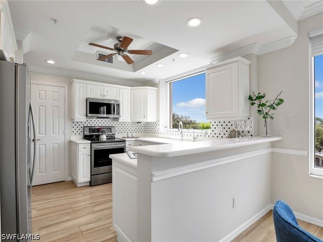1001 Arbor Lake DR 301, Naples, FL 34110