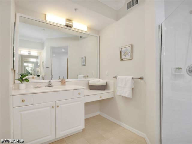 1001 Arbor Lake DR 301, Naples, FL 34110