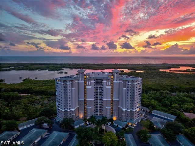 1001 Arbor Lake DR 301, Naples, FL 34110