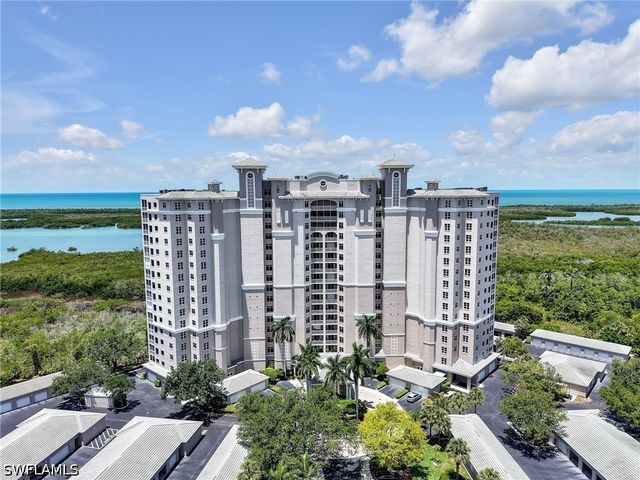 1001 Arbor Lake DR 301, Naples, FL 34110