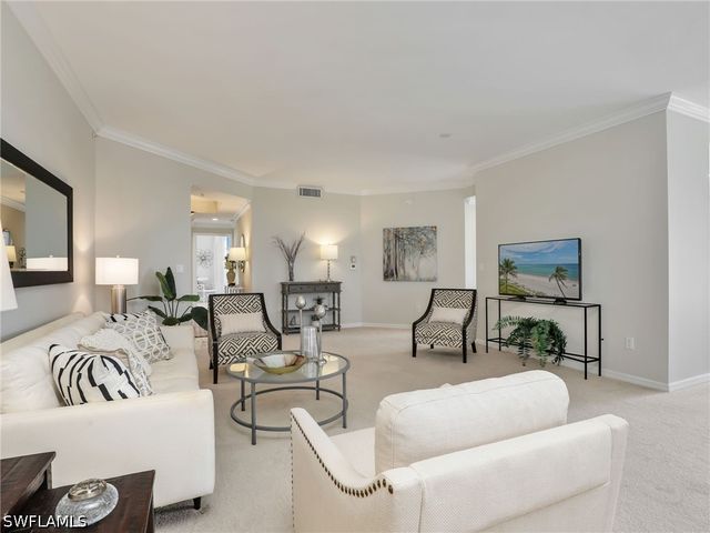 1001 Arbor Lake DR 301, Naples, FL 34110