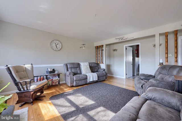 5097 OLD PHILADELPHIA PIKE, Kinzers, PA 17535