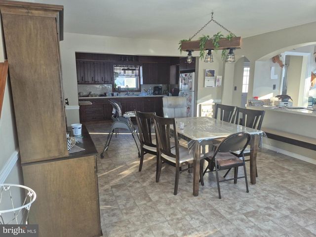 5097 OLD PHILADELPHIA PIKE, Kinzers, PA 17535