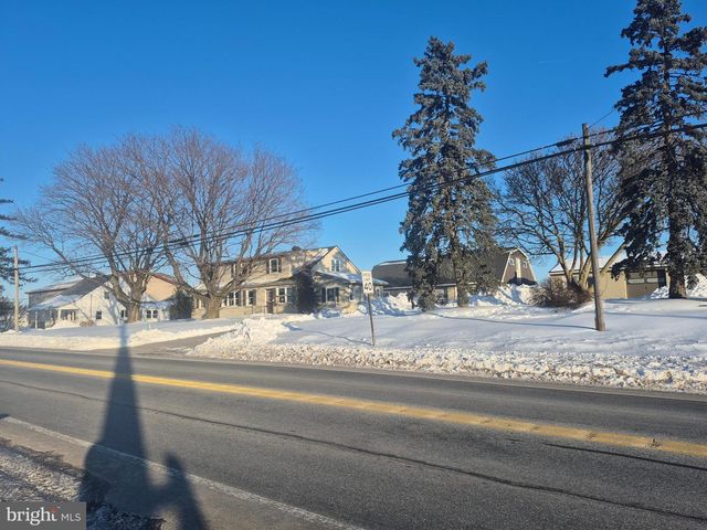 5097 OLD PHILADELPHIA PIKE, Kinzers, PA 17535