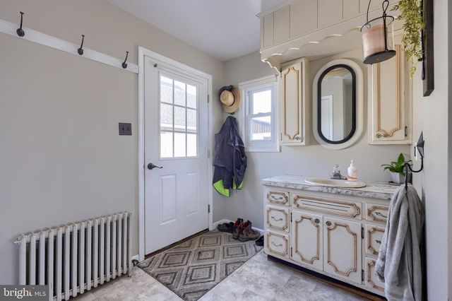 5097 OLD PHILADELPHIA PIKE, Kinzers, PA 17535