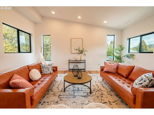 Jeans Rd, Veneta, OR 97487