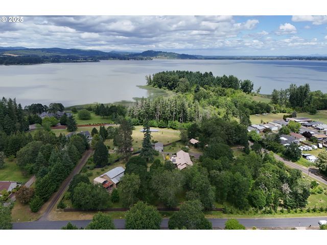 Jeans Rd, Veneta, OR 97487