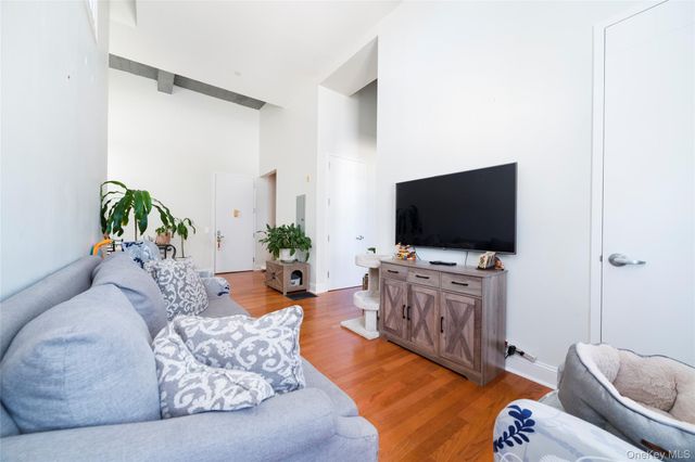 25 Leroy Place 501, New Rochelle, NY 10805