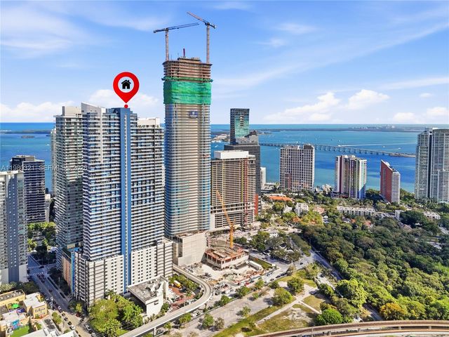 60 SW 13th St 4414, Miami, FL 33130