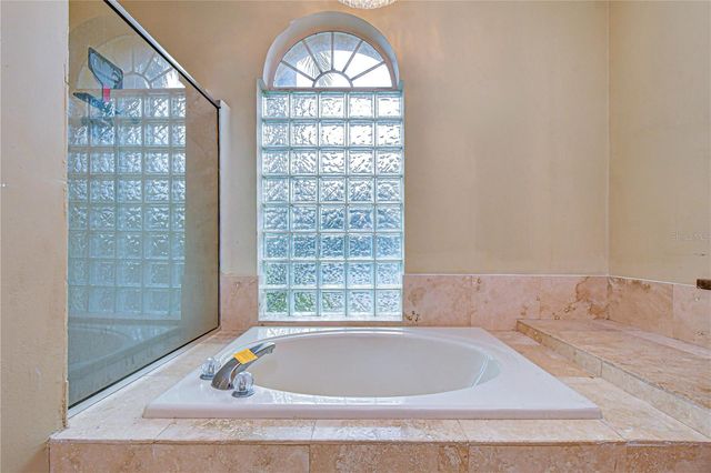 3373 CRESCENT OAKS BOULEVARD, Tarpon Springs, FL 34688