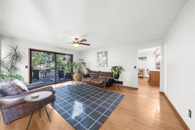 4274 Loch Highland NE Parkway, Roswell, GA 30075