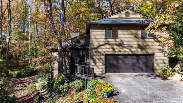 4274 Loch Highland NE Parkway, Roswell, GA 30075