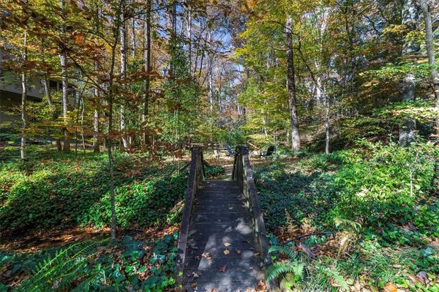 4274 Loch Highland NE Parkway, Roswell, GA 30075