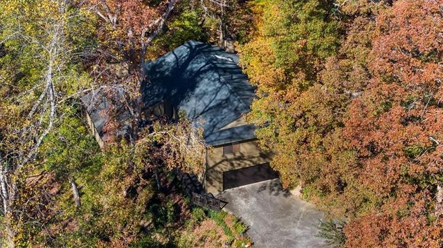 4274 Loch Highland NE Parkway, Roswell, GA 30075