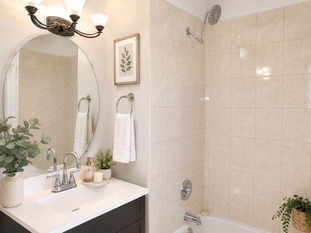 6321 S Drexel Avenue 3, Chicago, IL 60637