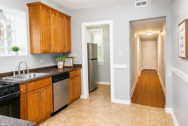 6321 S Drexel Avenue 3, Chicago, IL 60637