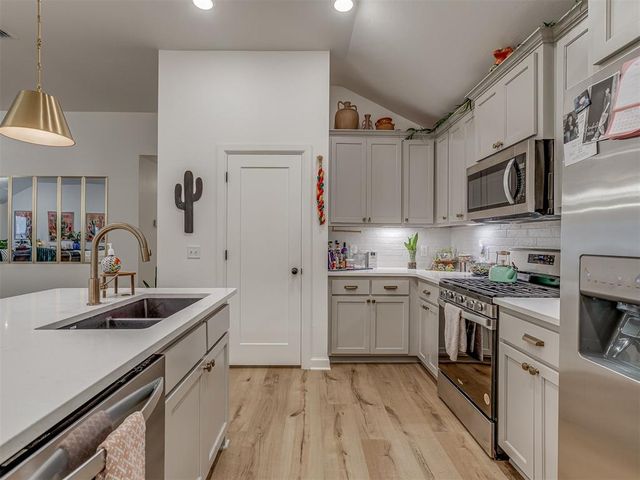 615 Red Cedar Way, Norman, OK 73069
