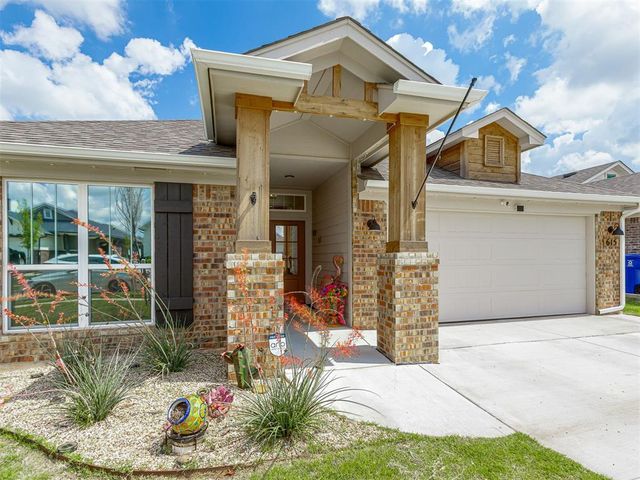 615 Red Cedar Way, Norman, OK 73069