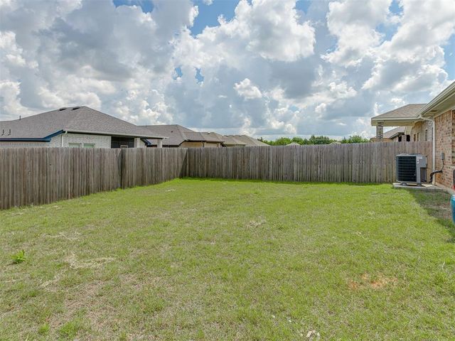 615 Red Cedar Way, Norman, OK 73069