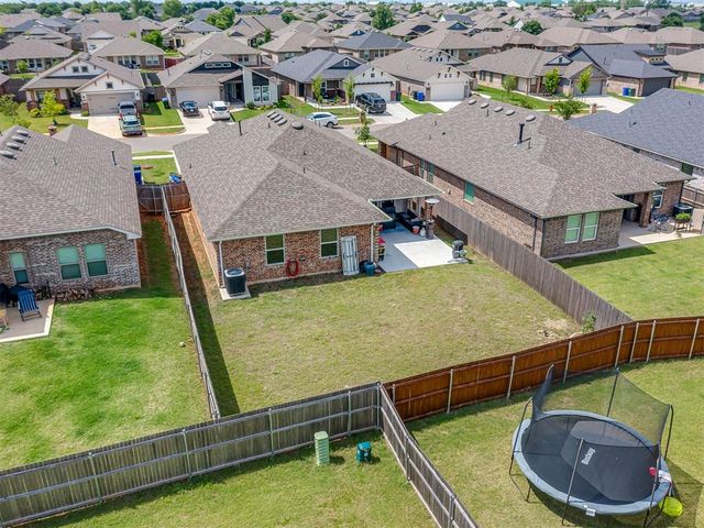 615 Red Cedar Way, Norman, OK 73069