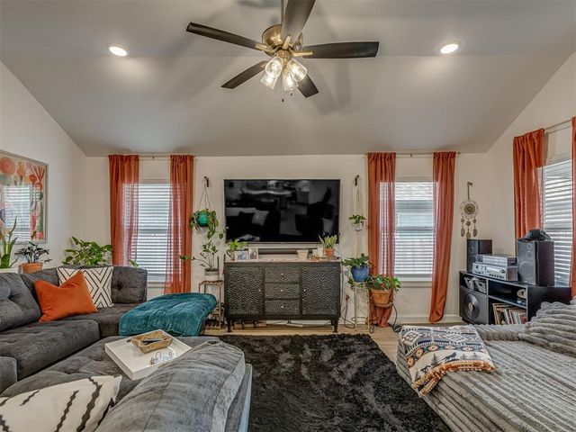 615 Red Cedar Way, Norman, OK 73069